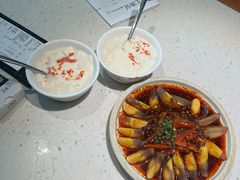 -江渔儿酸菜鱼·拔草餐厅(虎门君乐汇店)