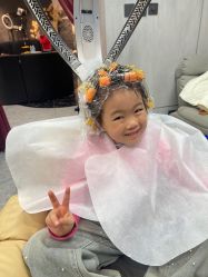 -TOP HAIR SALON