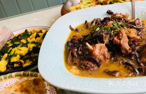 Mini Mushroom Stewed with Vermicelli