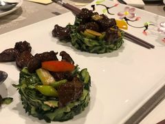 脆瓜炒雪花牛肉粒-香云轩·顺德菜(香云纱园林酒店店)