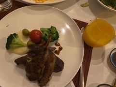 -WOLFGANG PUCK KITCHEN & BAR(迪士尼小镇店)
