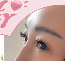 -爱美睫美甲会馆