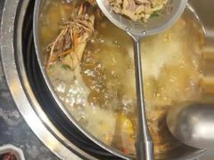 -一席地·本地鸡窝·杭帮鸡火锅(萧山银隆百货店)