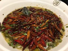 老坛酸菜鲈鱼-江渔儿酸菜鱼(东二环泰禾店)