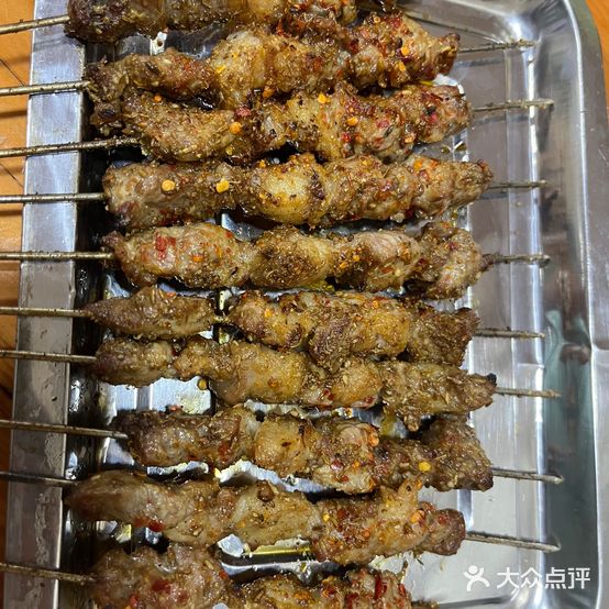 方勇烧烤(京广路店)
