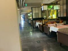 -意卡菲·欢乐聚会餐厅(华侨店)