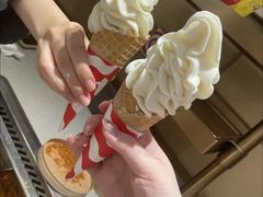-海底捞火锅(世豪广场店)