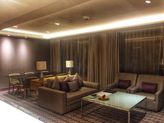 -阿瓦尼河滨曼谷酒店