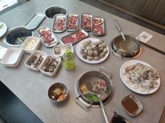 -张哞哞·鲜切牛肉自助火锅(高德置地店)