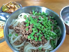 素椒杂酱面-左撇子私房面