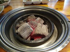 -唯成•韩国炭火烤肉 유성고기