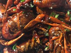 -巴厘龙虾·榜首油焖大虾(音乐学院·沿江酒馆店)