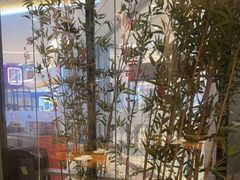 -爱碗亭·鲜炒湖南菜(壹城中心店)