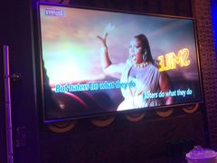 -好乐迪(张扬路八佰伴店)