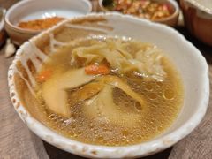 -蘑界·野生菌火锅(深业上城店)