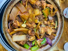 鸡煲（大份一只）-奇味鸡煲(麦地店)