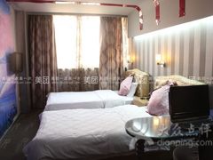 -怡莱酒店(无锡火车站南广场店)