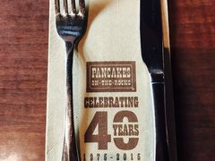 -Pancakes on the rocks(Darling Harbour)