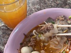 -榮泰米粉湯(Left Shop)