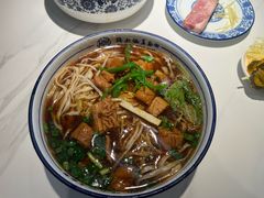 -镇南锅盖面馆(解放路店)