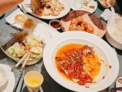 -双湖园·地标武汉菜(黄鹤楼解放路店)