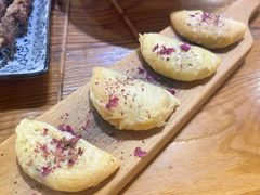 -蜗牛的家旅行主题云南菜餐厅.小酒馆(护国寺店)