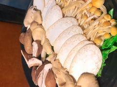 菌类拼盘-锅说大脸毛肚重庆老火锅(佐阾店)