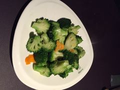 西兰花-T館·花园艺术餐厅