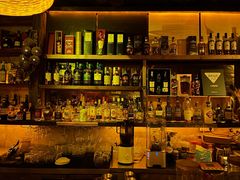 -城墙外BAR