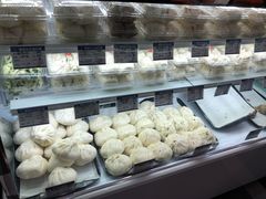 -白玉兰食品(中山公园龙之梦店)