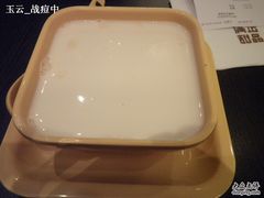杏仁茶-满记甜品(日月光二店)