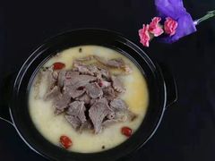 -美膳居川菜馆油焖大虾烧烤(卓刀泉店)
