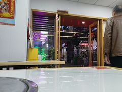 -洪姐川菜东北菜铁锅炖(天生丽街店)