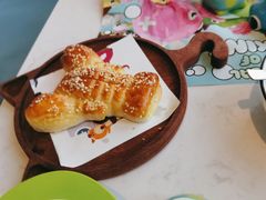 -水桶王国主题餐厅·聚会·生日派对·亲子活动·家庭套餐(亚龙湾希尔顿店)