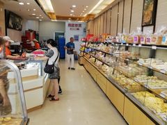 面包甜点陈列柜-长发西饼(临顿路店)