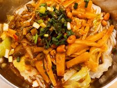 -卓雅桂林米粉