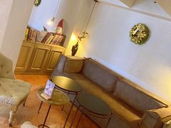 -Me Coffee下午茶艺术空间