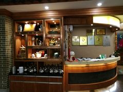 -围龙屋客家食府(福田店)