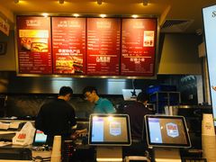 -The Habit Burger Grill 哈比特汉堡(爱琴海店)