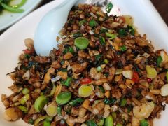 -有红鸡毛店·川菜(建设路店)