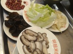 -阿超过桥米线(画展路店)