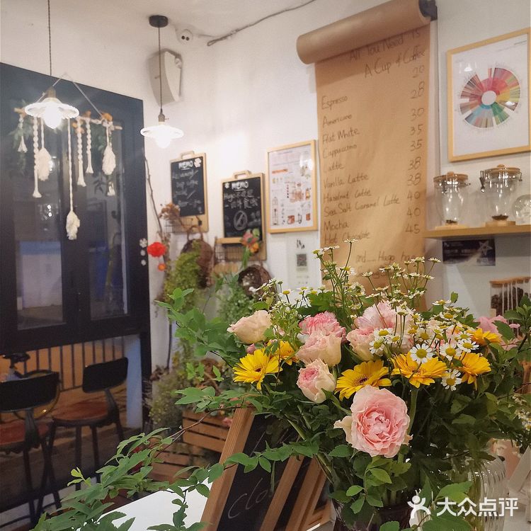 上海探店|魔都复古老洋房里的花园餐厅💐