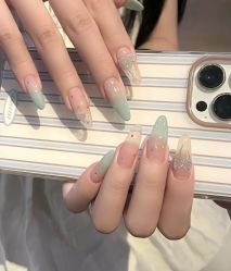 -斯馨·健康美甲美睫