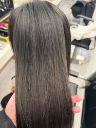 -镁连社·美联社