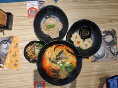 -渔米丰·广府鱼汤米线(光明广场店)