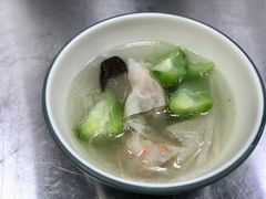 胜瓜鸡架煮东莞手工鱼包-味食家市师鸡(三元里店)