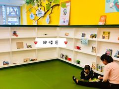 -乐融婴幼儿成长中心(四季青校区)