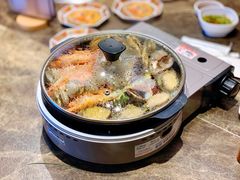 -日进一片海.生腌海鲜火锅.宵夜烧烤(三里屯总店)