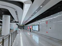 -蓝天路(地铁站)