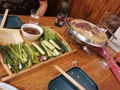 -小俩口烧烤东北菜(双井店)